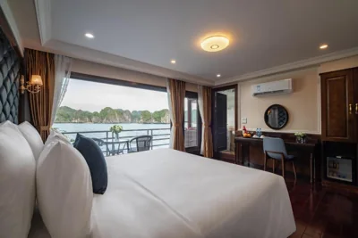 Deluxe Double or Twin Room with Ocean View — La Pandora Cruises
